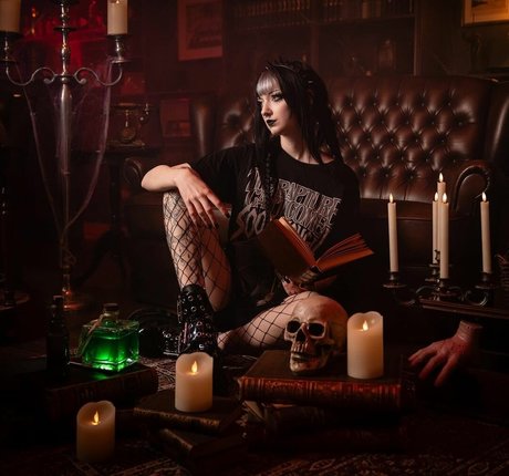 CreepyCassy kunst fotos