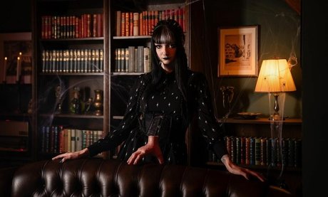 CreepyCassy schauspielerin schöne bild