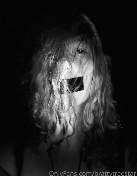 brattytreestar schauspielerin schöne bilder