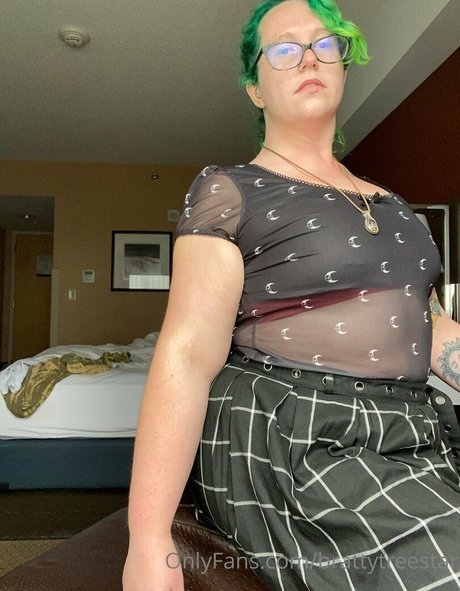 brattytreestar nacktheit schöne galerien