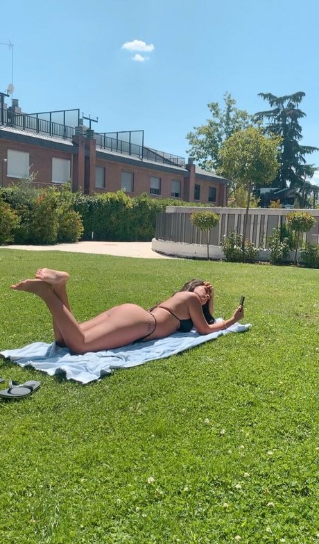 solangepstn schöne nackt foto