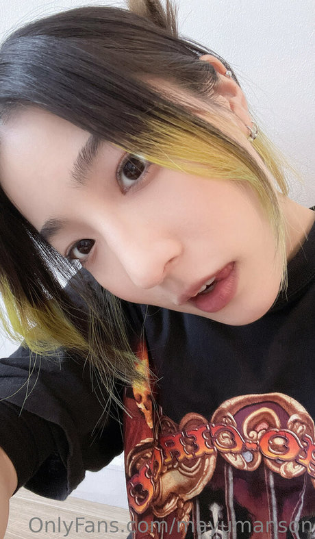 mayumanson nackt perfekte bild