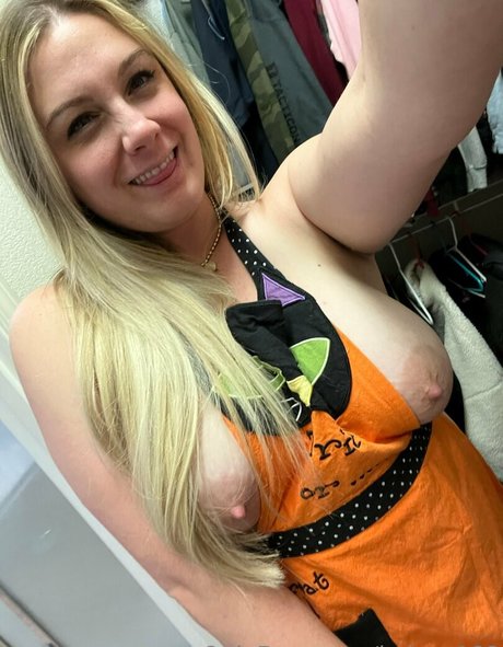 kelseymaefree xxx nackte bilder