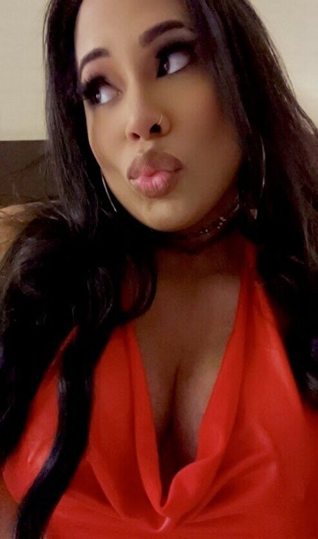 AEW Wrestler Nyla Rose nackten pornostar foto