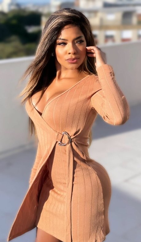 Jessica Apolinario porno perfekte fotos