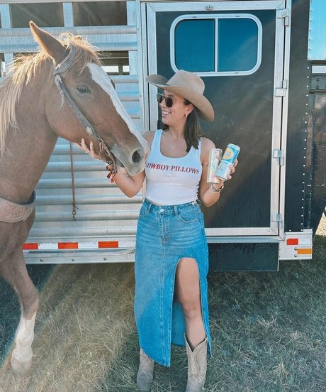 Monica Gonzalez freie nackt galerie