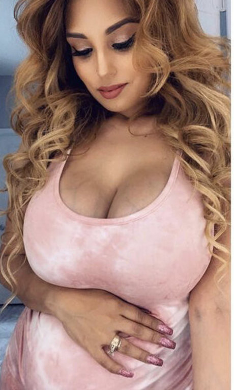 gothic-mädchen-onlyfans erwachsene nacktheit bilder