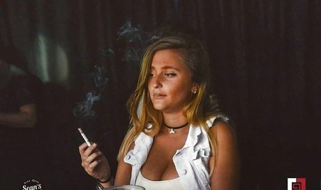 Luan Raviv exklusive sexy bilder