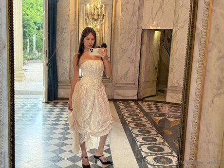 sasha araki nackt akt bilder