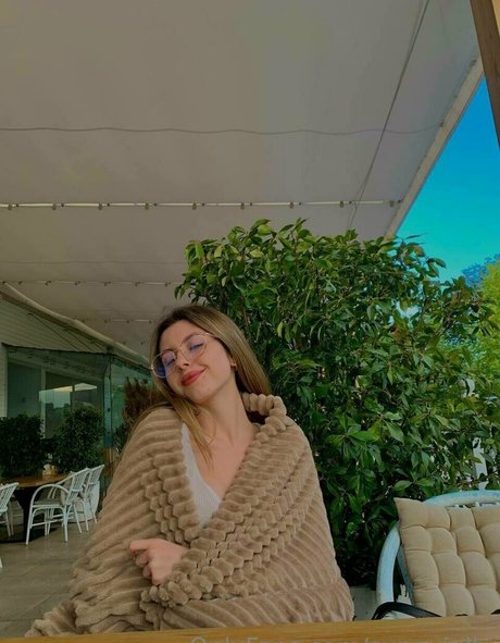 sunnyjully nackt pornografische galerie