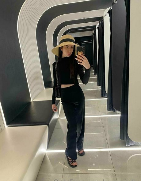 sunnyjully kostenlose exklusive foto