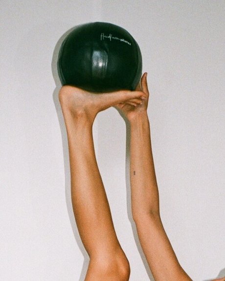 Bridget Gao Hollitt heiße nackt galerie