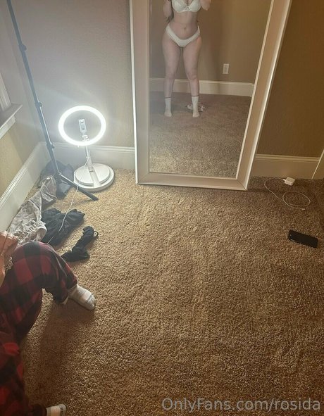 rosida kunst nackte archiv