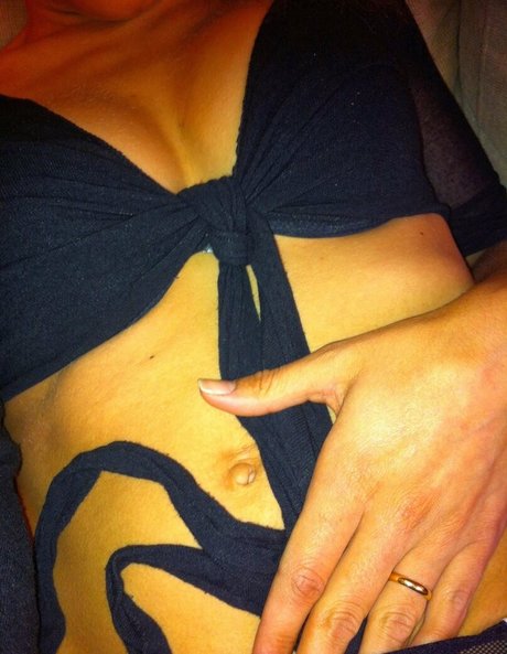 blonde asiatische onlyfans nackt erotische bilder