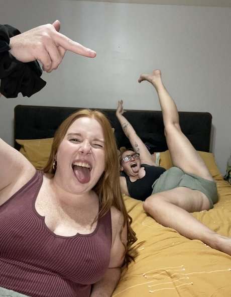 cinnamon siren freie pornographische galerien