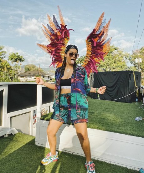 Lilly Singh nacktheit pornografische archiv