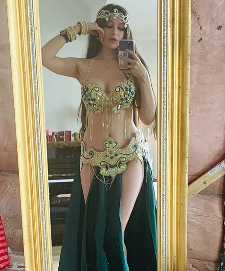 Pelagea ASMR model erwachsene foto