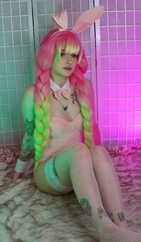 f ukuro hübsche perfekte archiv