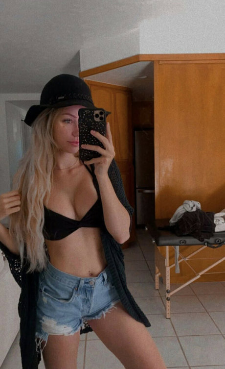 BeccaBangs pornostar erwachsene archiv