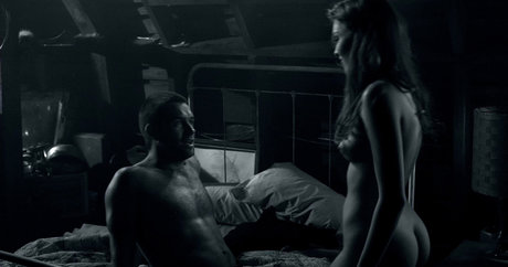 Lili Simmons beste bild