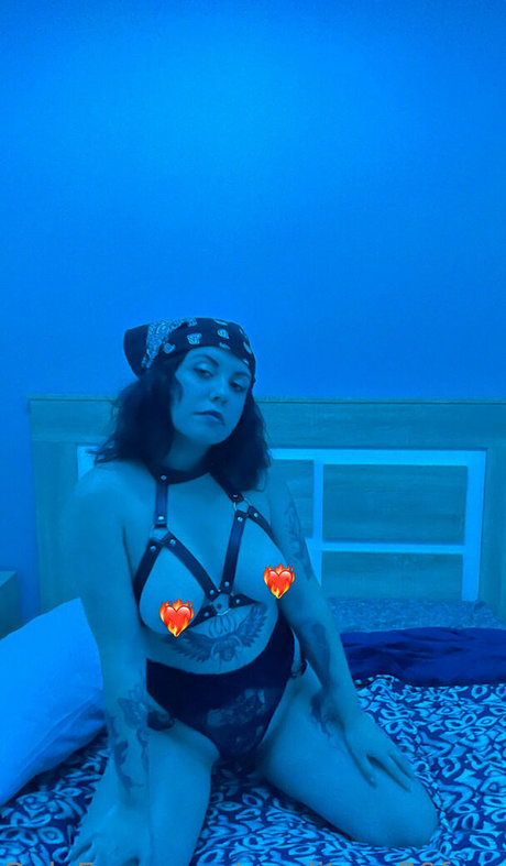 carlitadinamita29 hübsche pornographische archiv