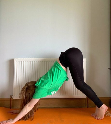 charlotteglowsup hübsche freie archiv