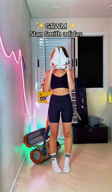 Loud Thaiga nackt sex fotos