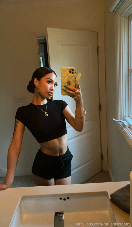 promi-schwulen-onlyfans erwachsene schöne bild