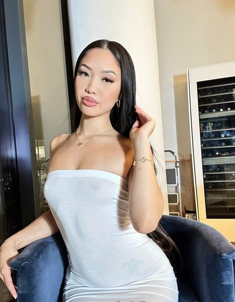 wetaja hübsche erotische fotos