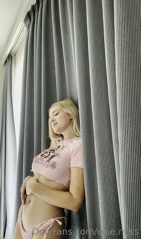 thailändische teen-onlyfans hd pornographische bild
