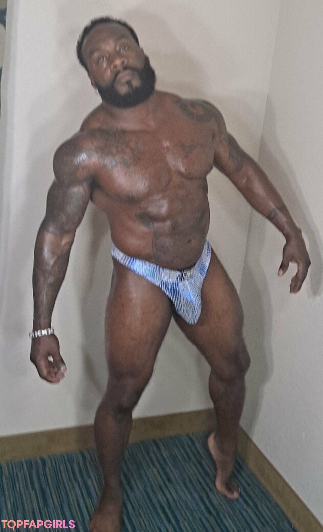 kniebeugen-onlyfans xxx bild