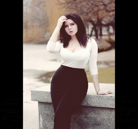 Anna Bernadi xxx exklusive bild