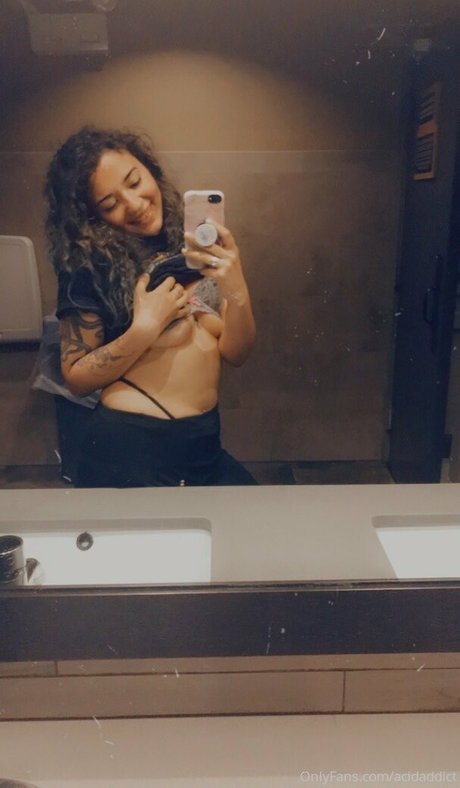 acidaddict hd nackt bilder