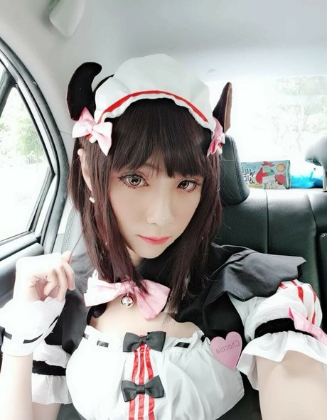 Kamiki model exklusive bilder