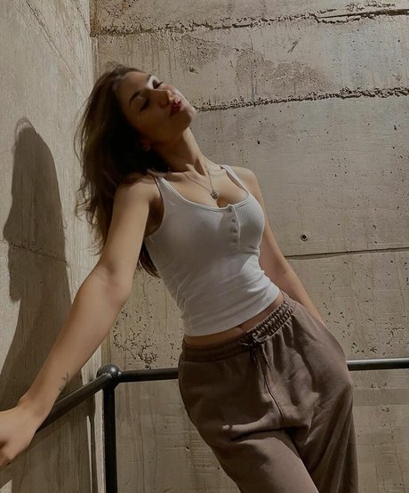 ryydachan schauspielerin sexy fotos