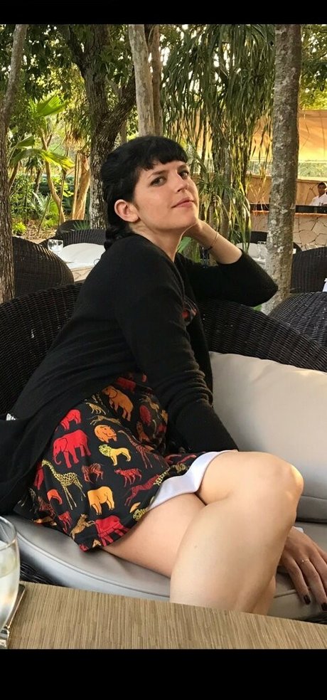 Emily Axford perfekte porno galerien