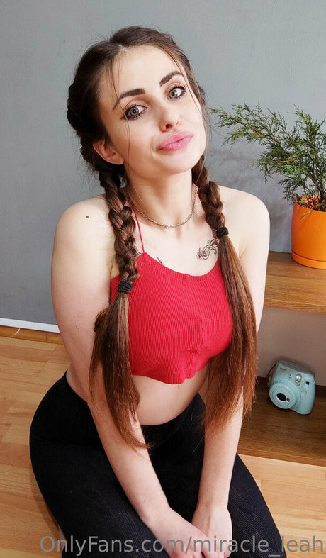 miracle leah nacktheit pornographische galerie