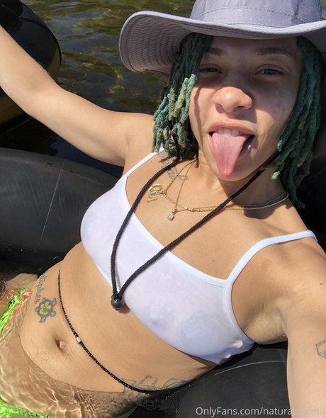 Naturalsworld exklusive erotische galerie