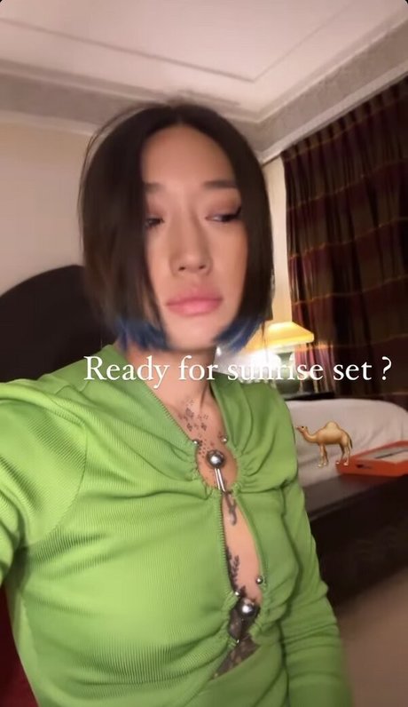 DJ Peggy Gou xxx porno bild