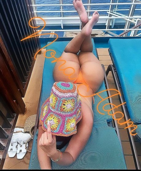 Nona Adams nackt pornografische foto