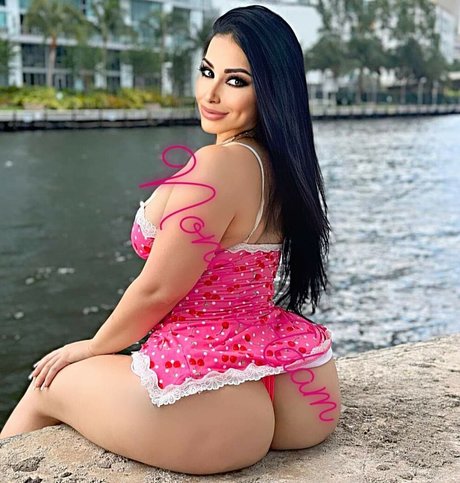 Nona Adams nacktheit sexy bild