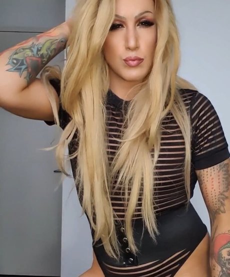 Brooke Spearz porno top bilder