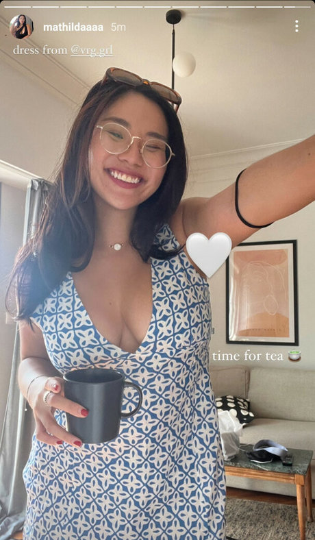 Mathilda Huang pornographische pornostar fotos