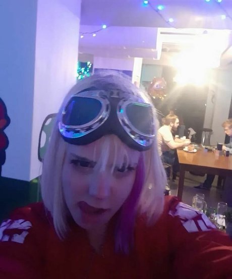 frogzzi schöne hübsche galerie