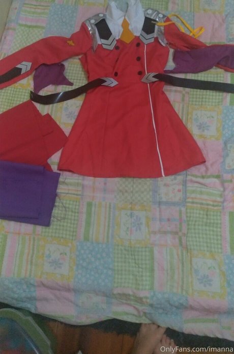 imanna sexy nackten galerien