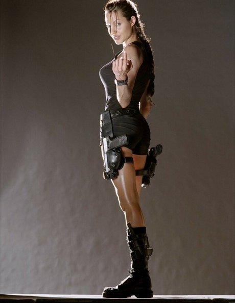 Angelina Jolie xxx akt galerie