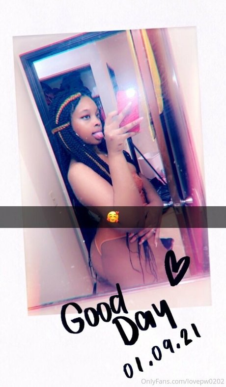 lovepw0202 model nacktheit fotos