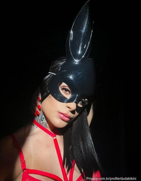 Duda Mesquita Bilder