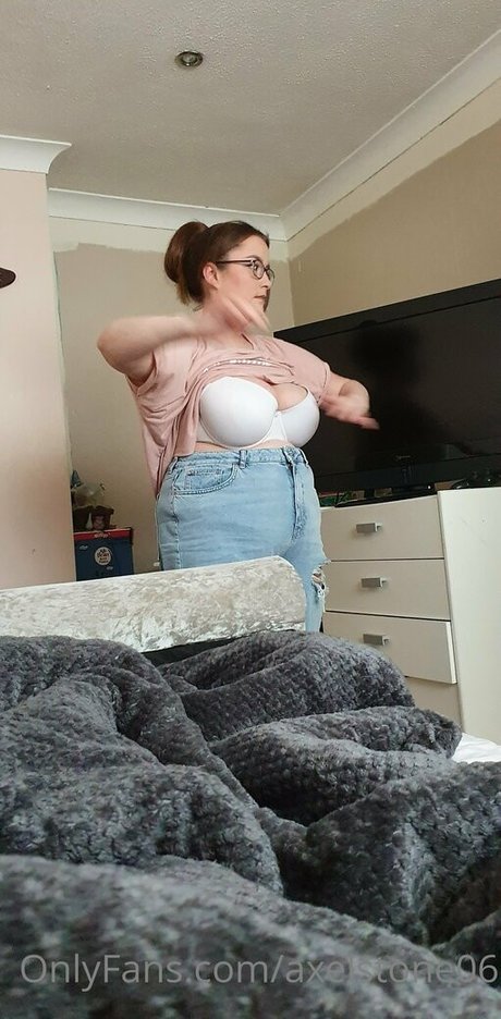 axelstone06 xxx nacktheit archiv