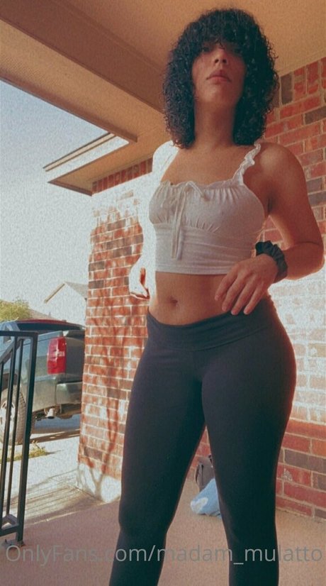 madam mulatto nackt pornographische galerie